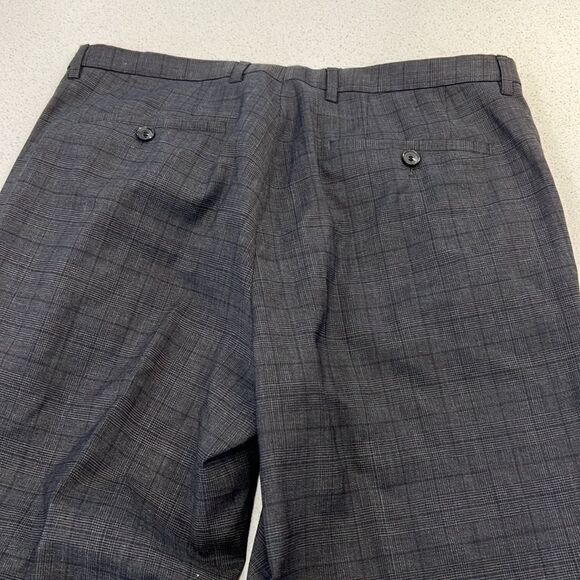 Hugo Boss Suit - Picture 7 of 16